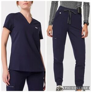 Figs Women's Navy Scrub Set